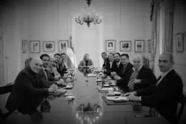 Karina Milei reunida en Casa Rosada con diputados nacionales de La Libertad Avanza y el PRO.