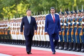 Nicolás Maduro y su par de China, Xi Jinping.