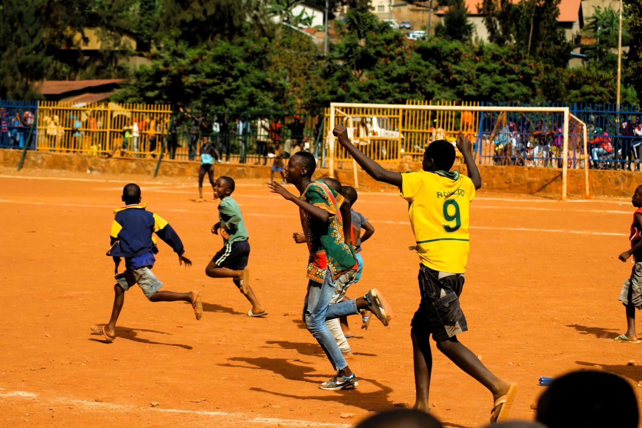Está lleno de negros: la diversidad cultural en el fútbol, un acto de ...